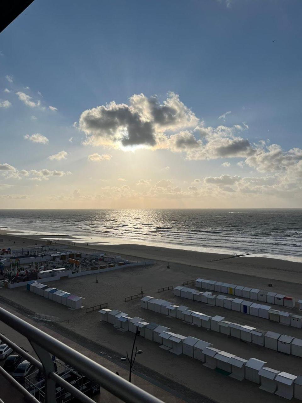 3Br Zeedijk Apartment Ocean View Blankenberge Exterior photo